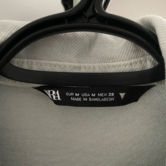 Zara Jacket - Picture 2 of 2